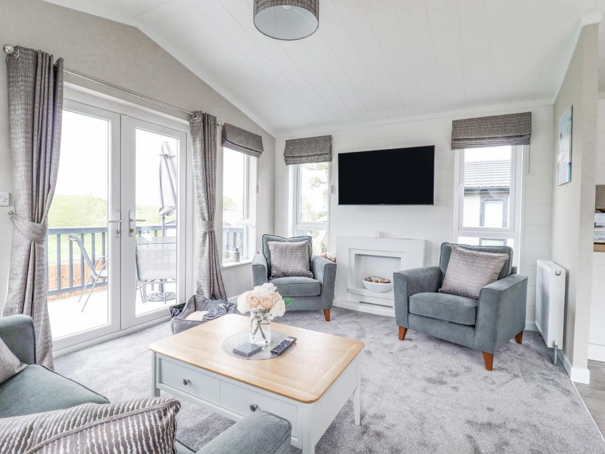 36 Bucklesham Park Villa Ipswich Eksteriør billede